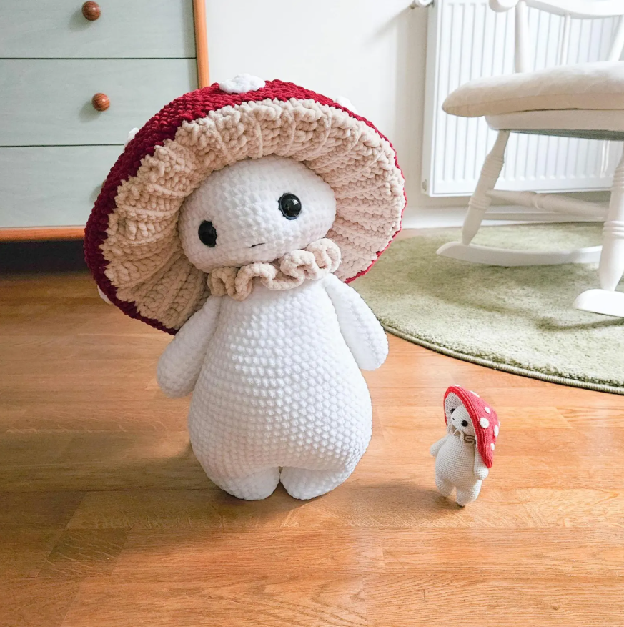 Mushroom guy - critter stitch crochet pattern