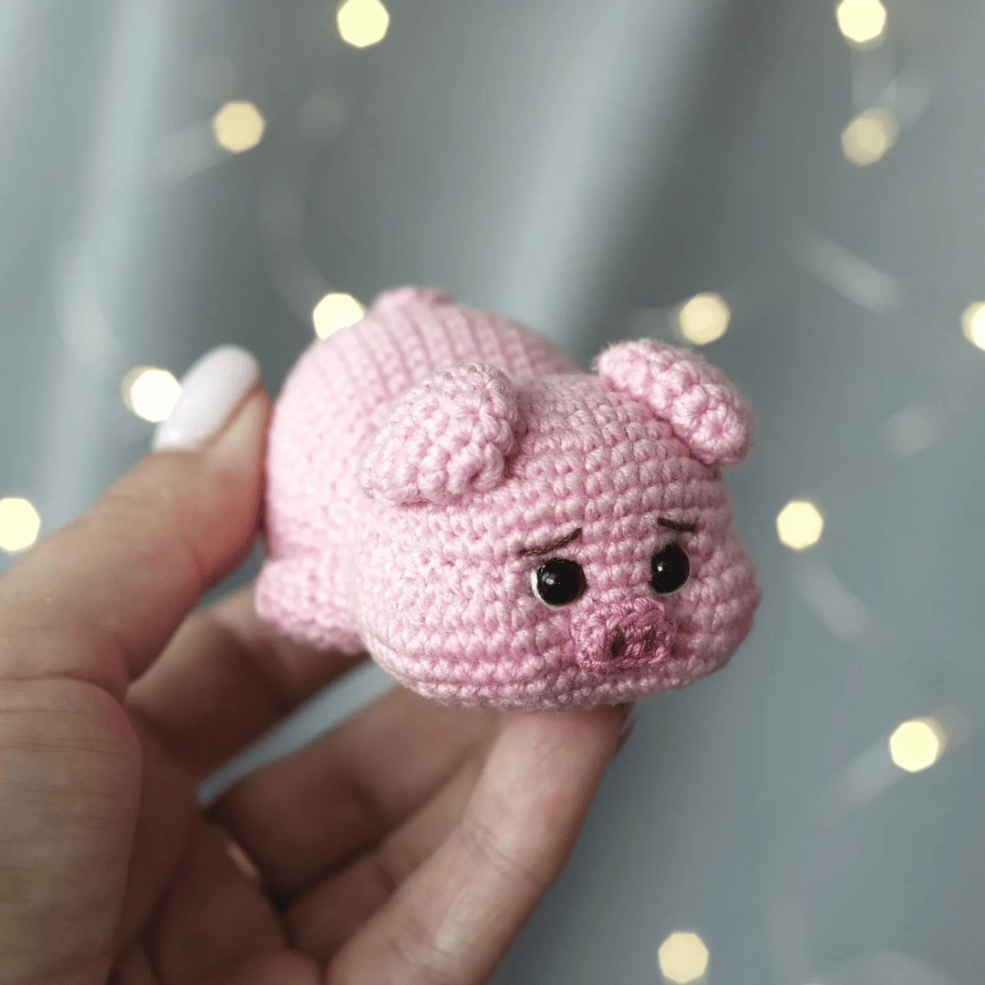 Crochet Pattern Piglet Snuggler