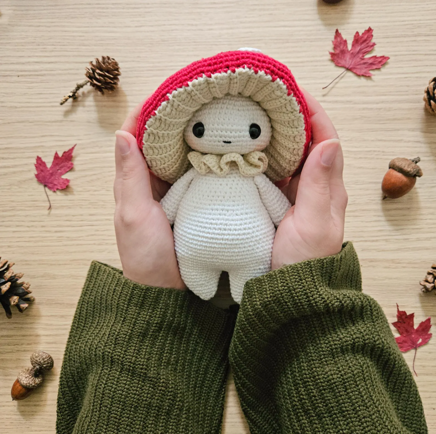 Mushroom guy - critter stitch crochet pattern