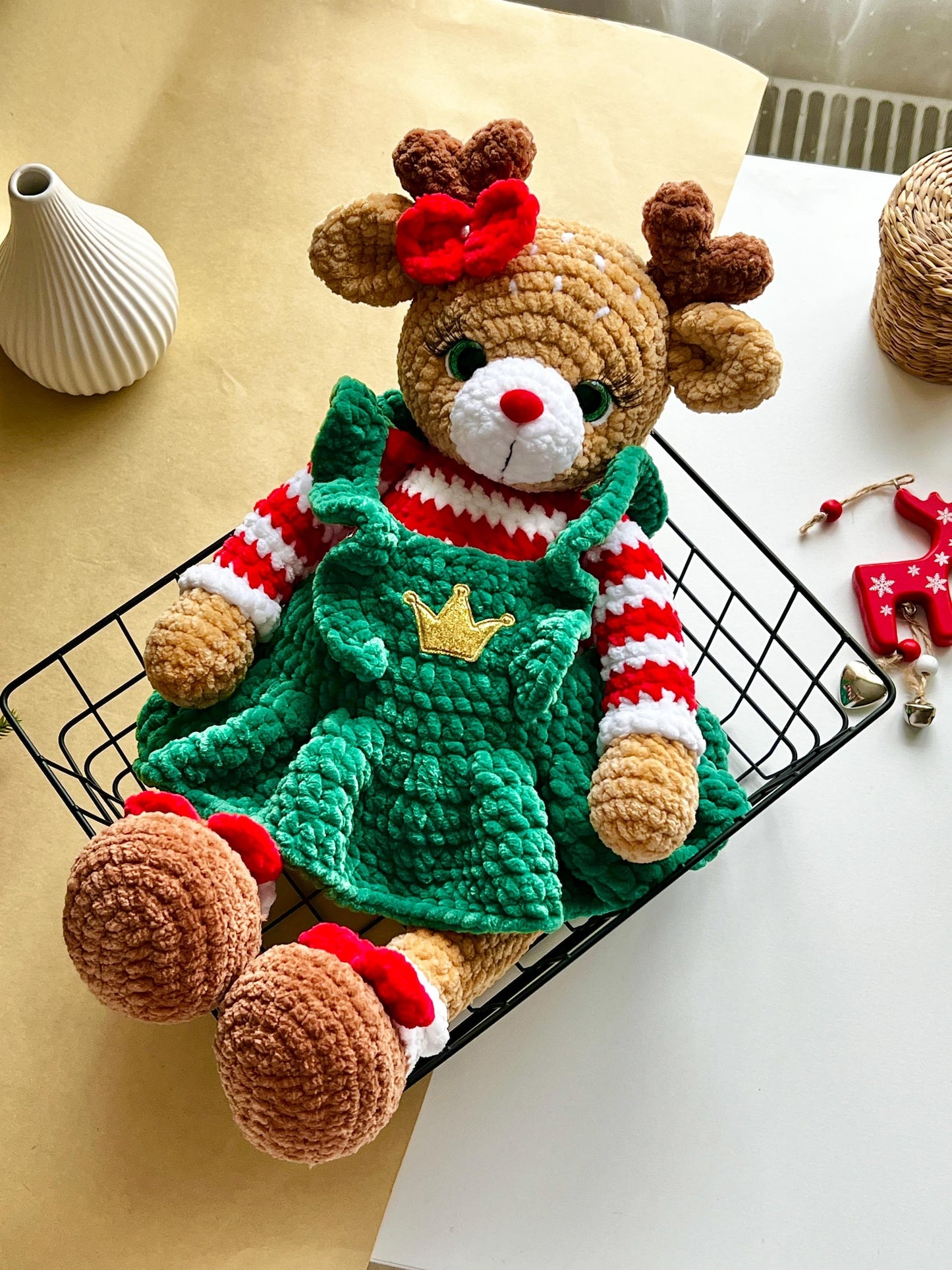 Christmas reindeer Crocget Pattern In English